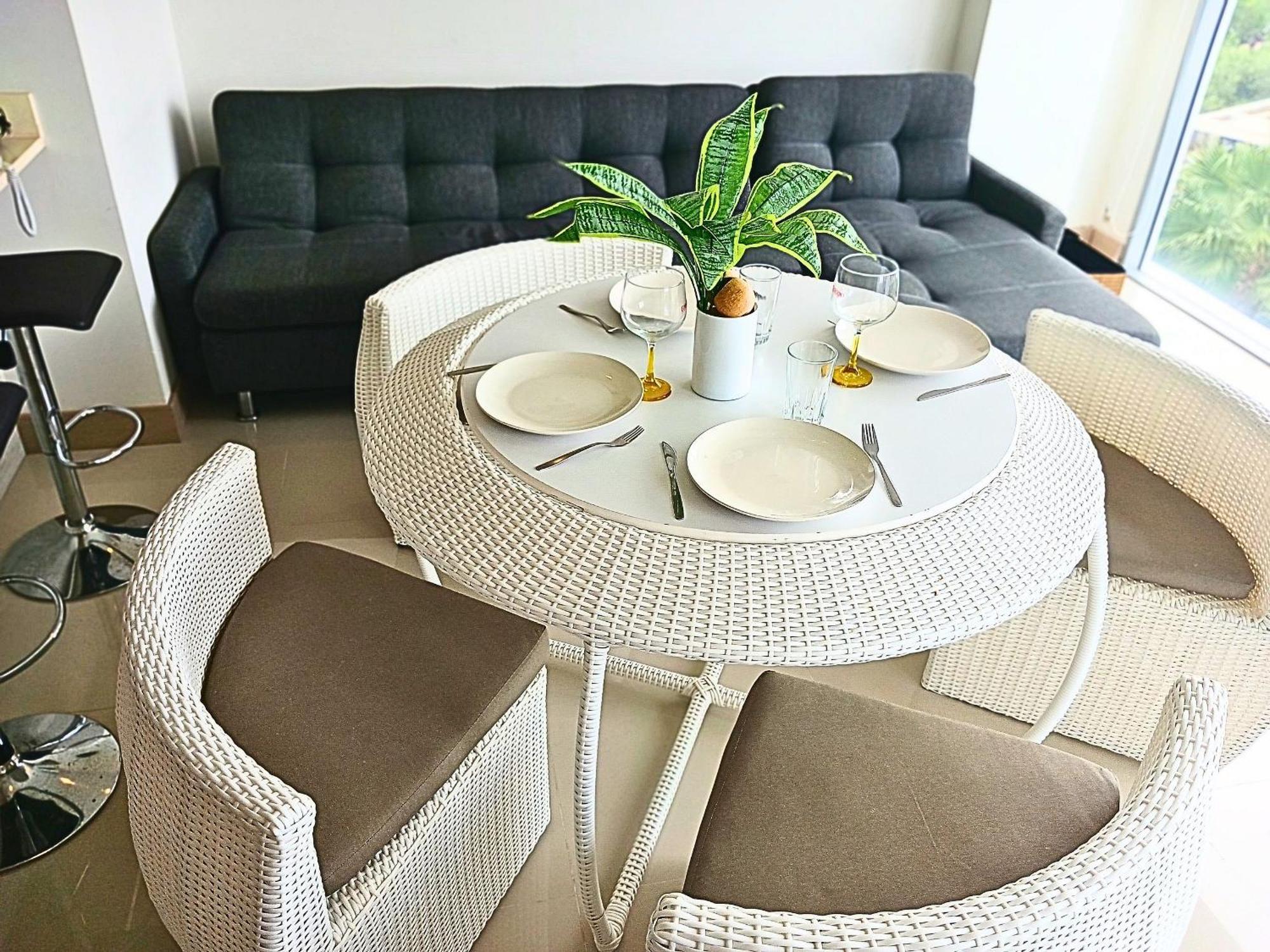 Apartamento En De Lujo Morros Eco. *